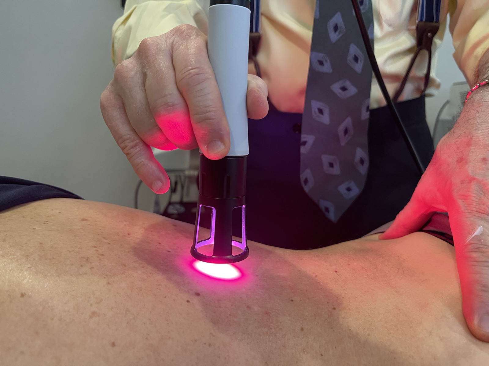 Laser therapy at DeFabio Chiropractic in Berkeley Heights, NJ